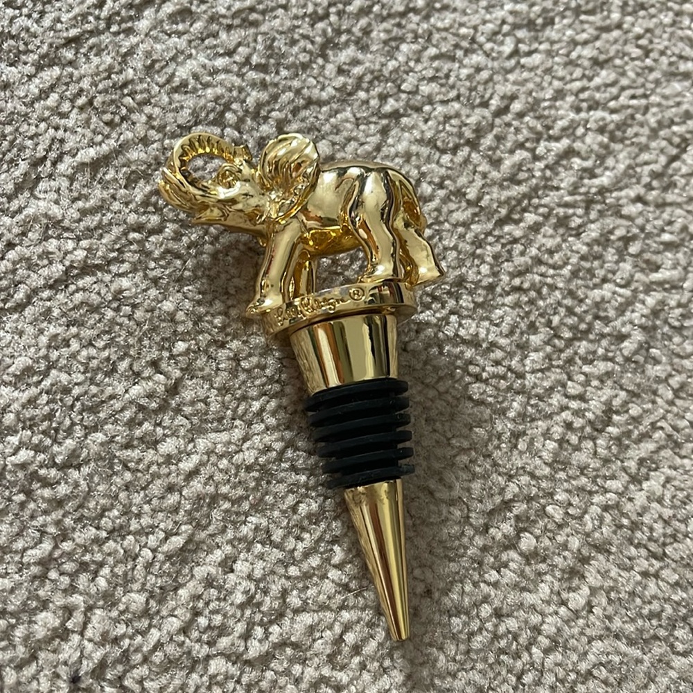 Lilly Pulitzer elephant wine stopper
